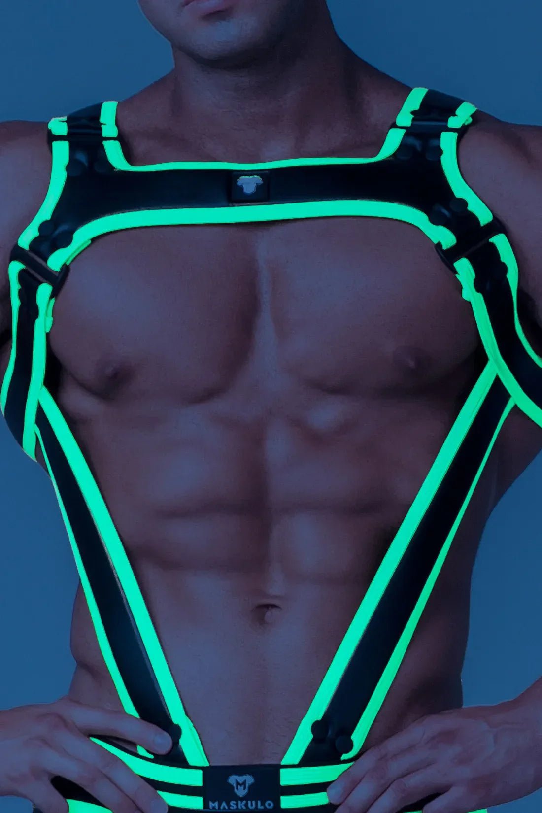 Maskulo Youngero mens body harness in black and neon green. Modern, striking harness design from Maskulo Global (EU) online store.