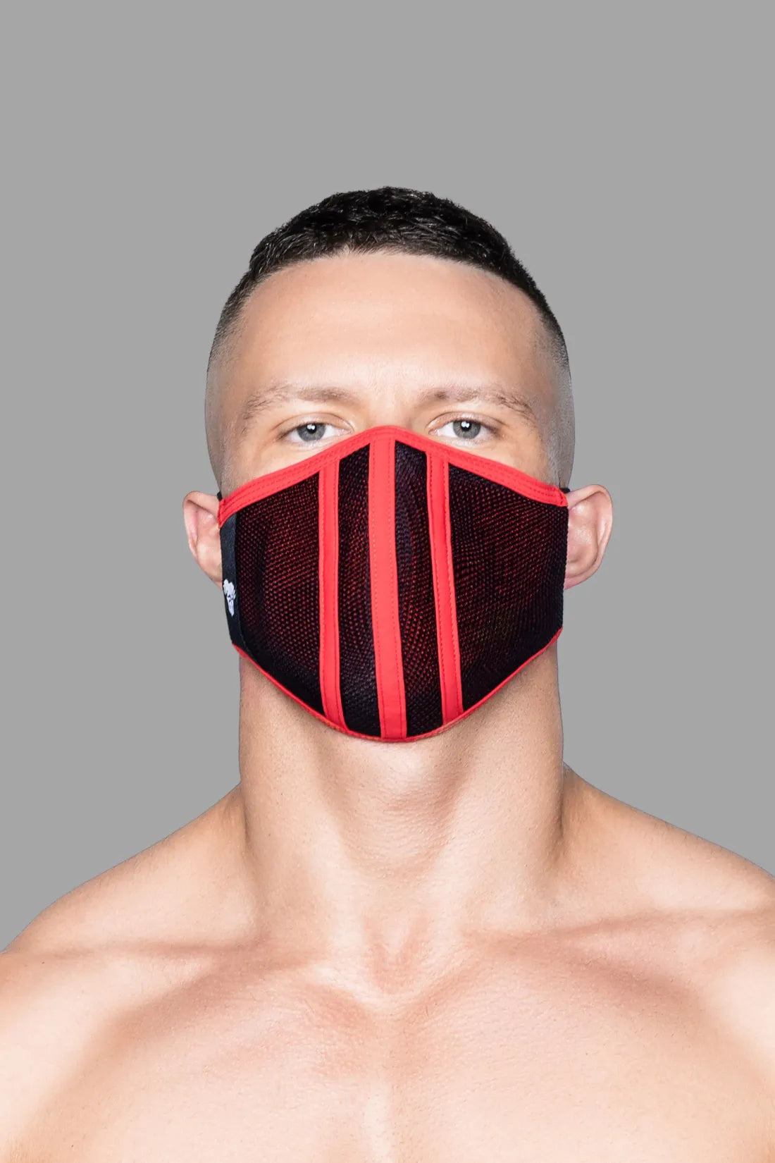 Leven 3D-masker. Zwart+Rood