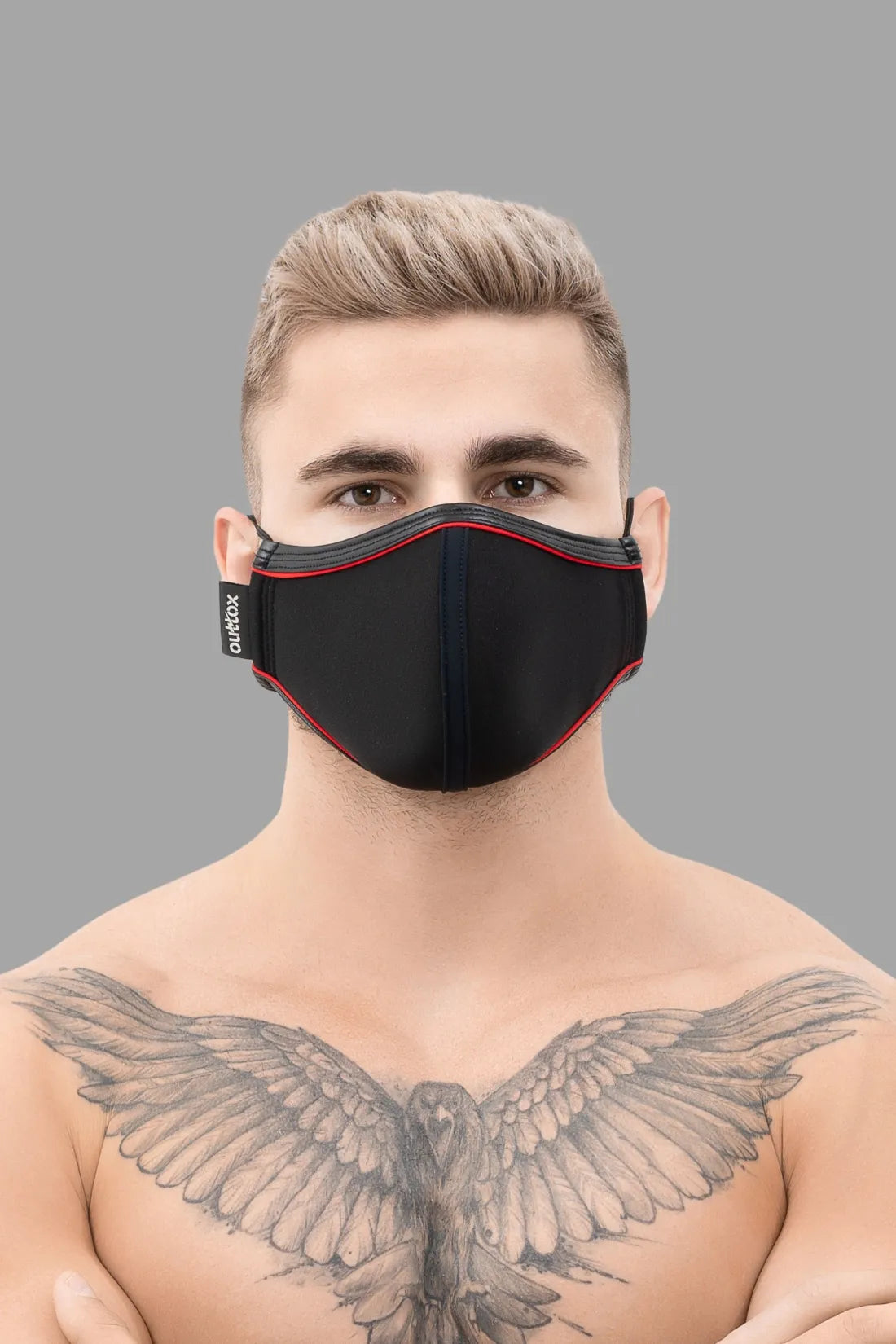 Outtox. Dagelijks masker. Zwart+Rood