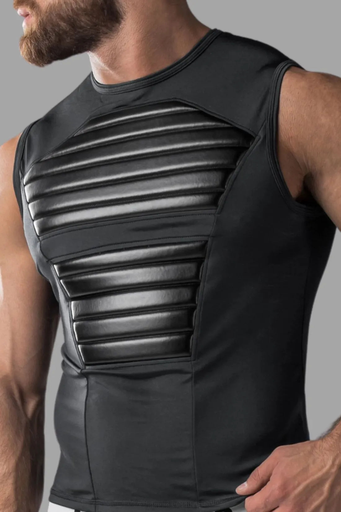 Armored. Heren tanktop. Spandex. Voorste pads. Zwart