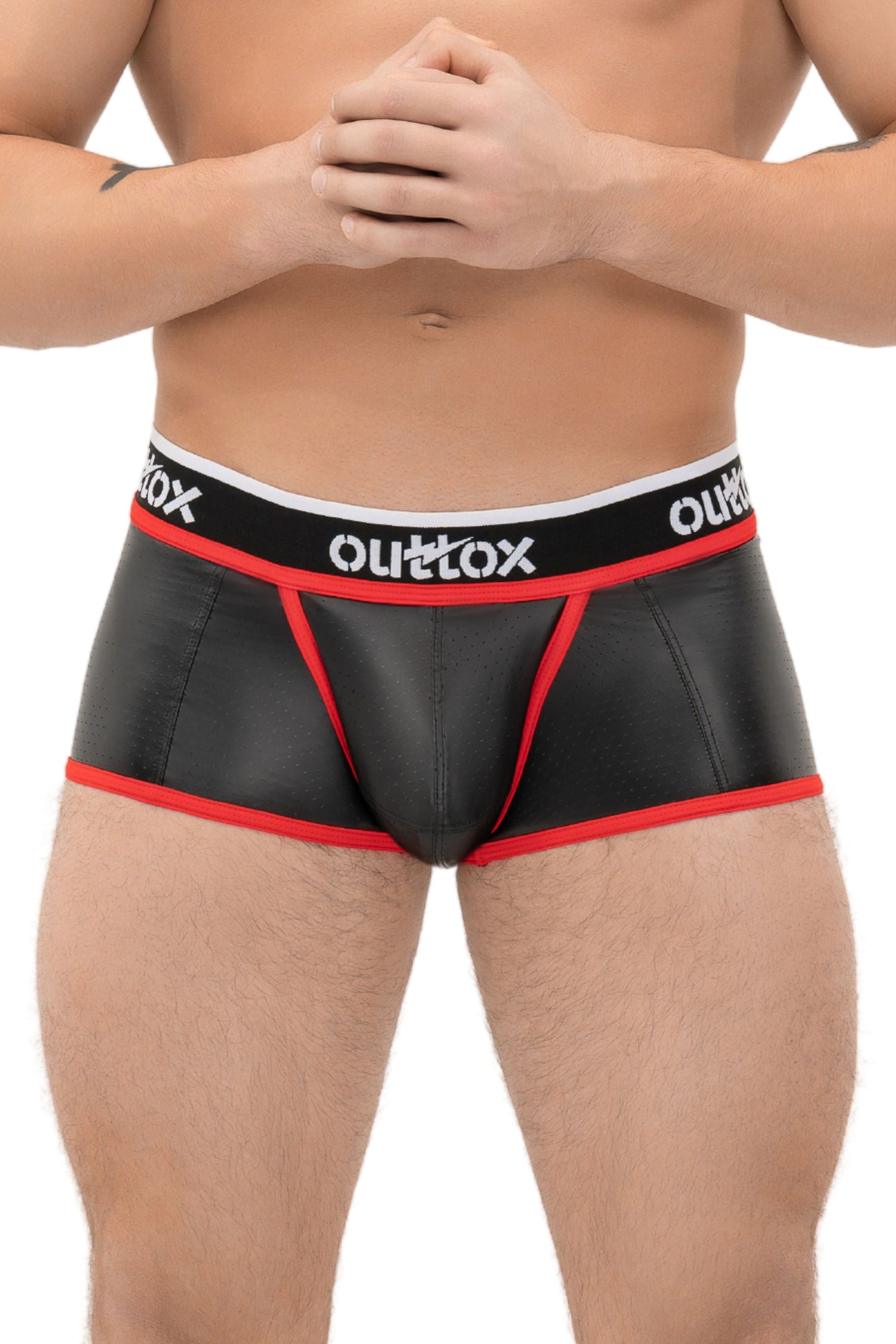 Outtox. Gewickelte Shorts mit Druckknopfverschluss. Schwarz+Rot
