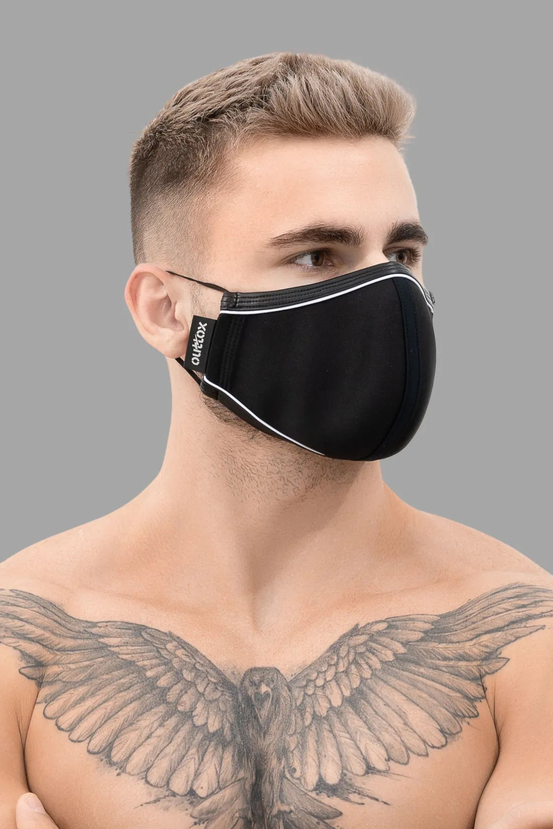 Outtox. Dagelijks masker. Zwart+Wit