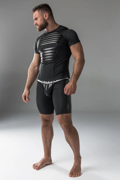 Armored. Heren-T-shirt. Spandex. Voorste pads. Zwart