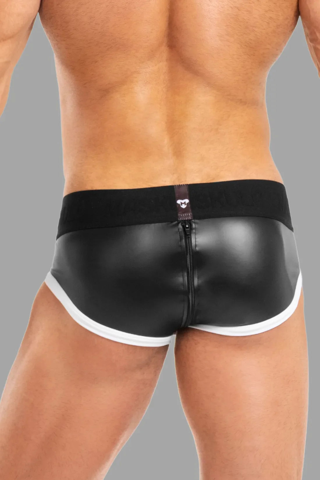 Basic Briefs with Pouch Snap. Black and White