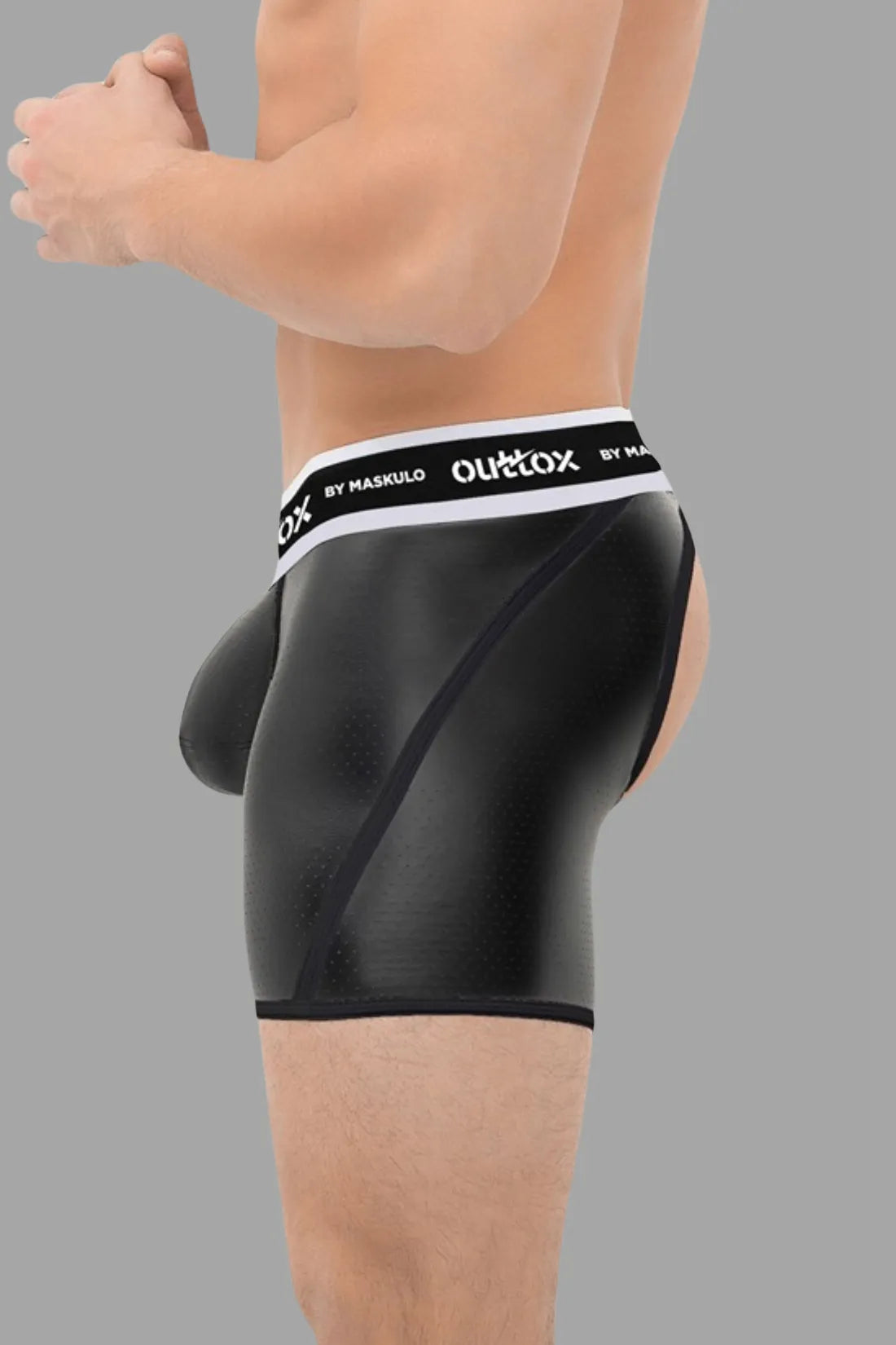 Outtox. Shorts mit offenem Rücken und Druckknopf-Codpiece. Schwarz